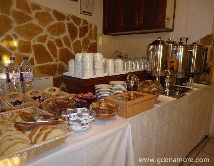 Buffet breakfast